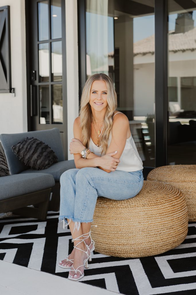 Emily Wertz, Top Realtor in Scottsdale, Paradise Valley + The Phoenix Valley #TheWertzRealtor JustClickYourHeels.com